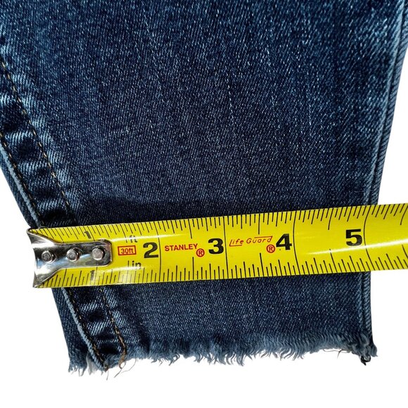 True Religion Distressed Skinny  Blue Jeans Flap Pockets Frayed Raw Hem Sz 30 - Picture 16 of 16